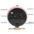 thumbnail image 3 of Relojes de mesa pequeños, reloj despertador de mesa clásico que no hace tictac, reloj de astronauta de escritorio con pilas para sala de estar, dormitorio, mesita de noche, decoración interior, 3 of 8