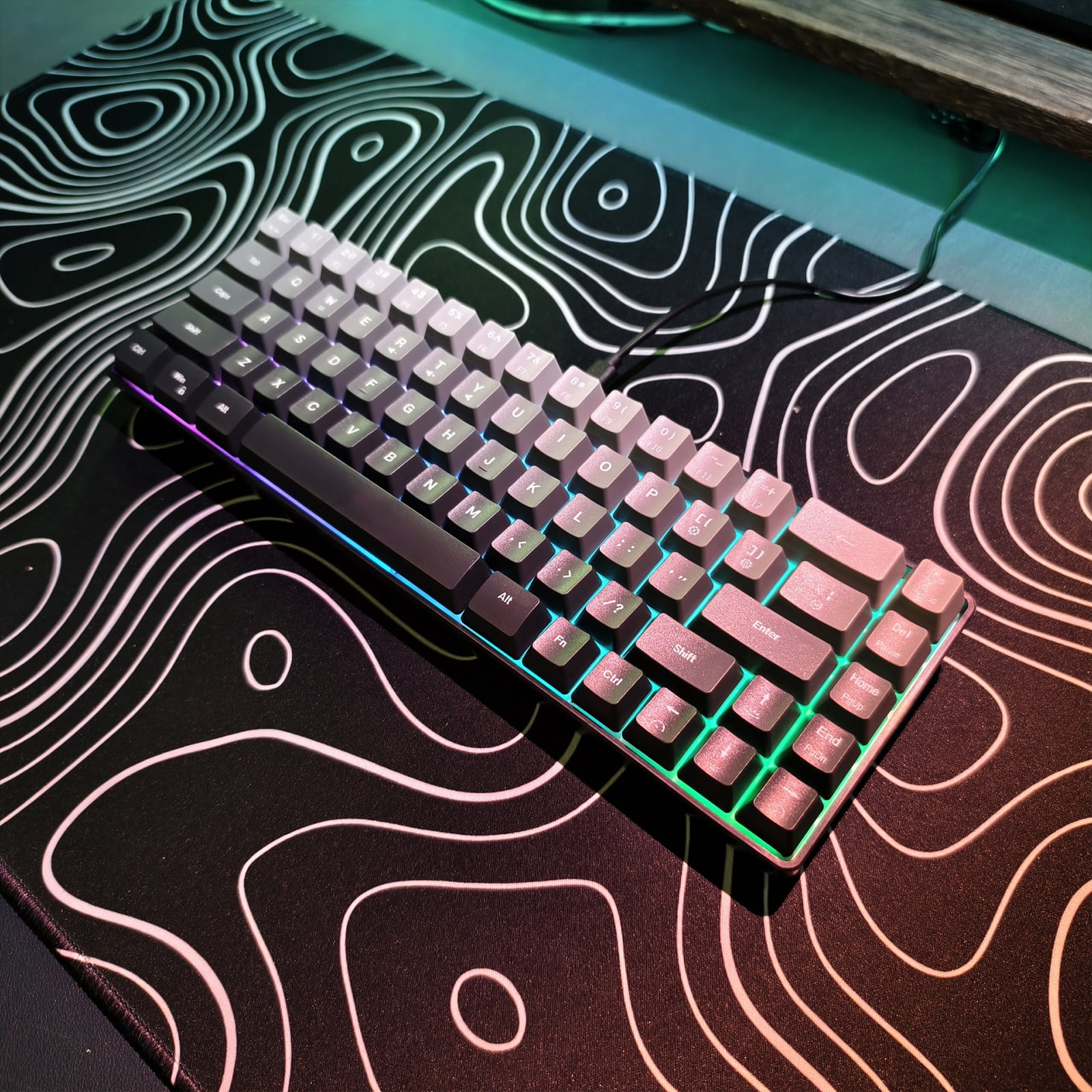 Hot Swappable 68 Key Gaming Keyboards RGBs Side Lighting IP54 Protections 1000 Million Keystroke Life Keycaps
