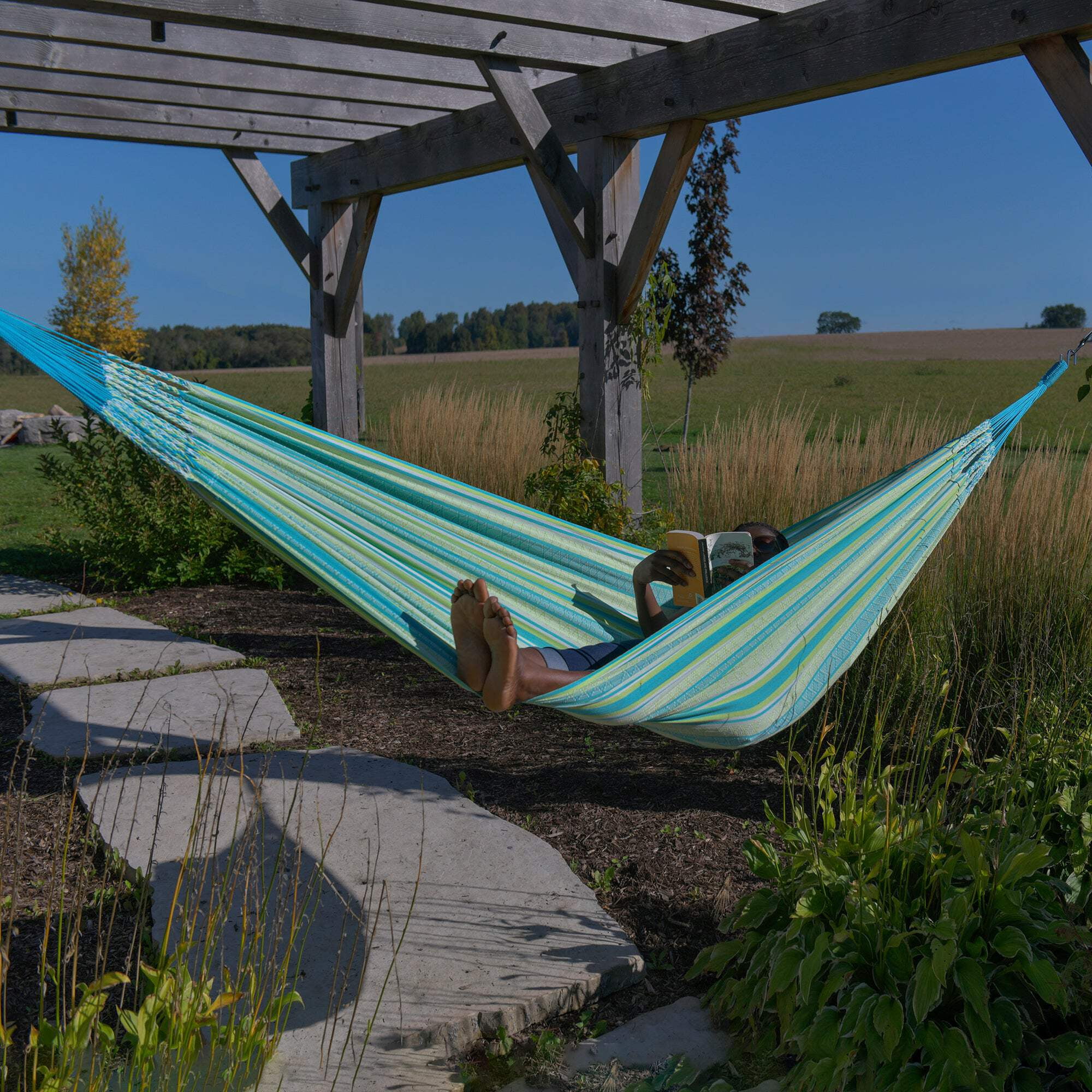 Vivere Latin Freestanding Hammock, Callaina