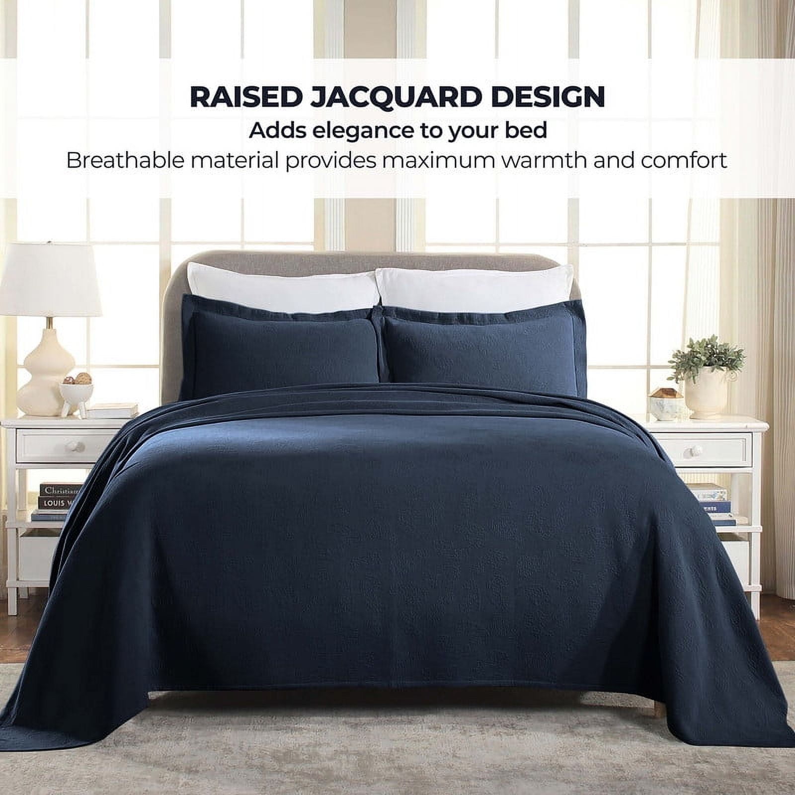 Supeior Paisley Cotton Decorative 3-Piece Bedspread Set, All Season Breathable Bedspreads, Full, Navy Blue