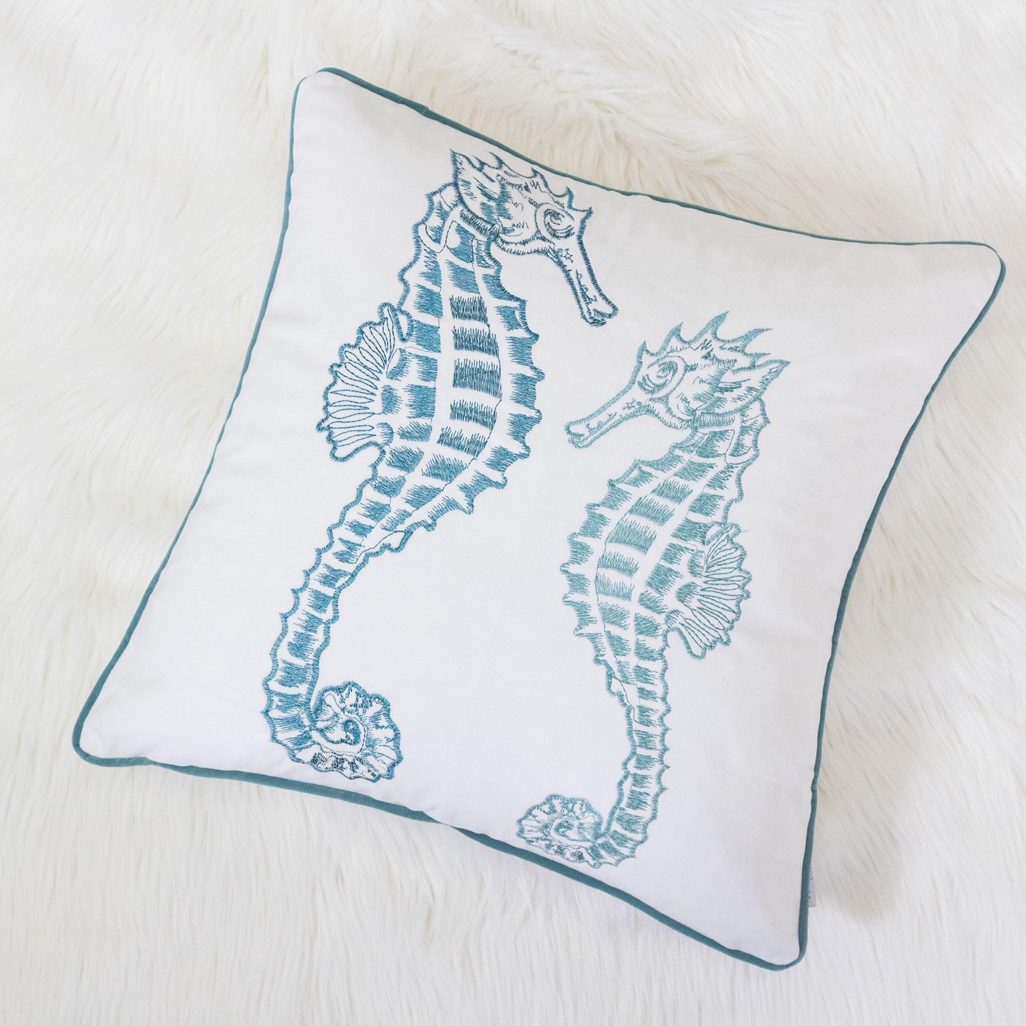 Seahorse Teal Animal Print Polyester 20 in. x 20 in. Throw Pillow