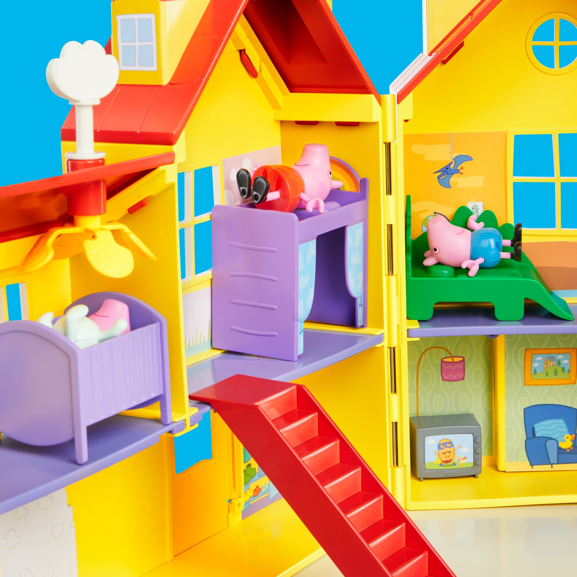 Peppa Pig Toys Peppa's Big Family House with Baby Evie, Birthday Gifts, Playsets for Girls and Boys, 3+