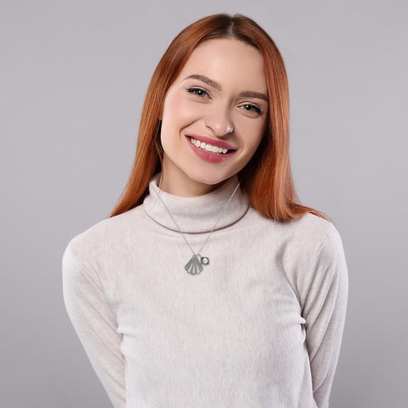 HOOWIFFY Small Locket Necklace for Women, Beach Style Jewelry with Plastic and Rhinestone, 1 Set