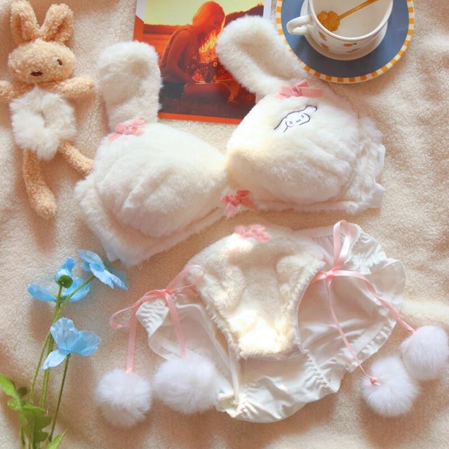 Sanrioed-Pijama de dibujos animados Kawaii, ropa interior de Mymelody Kuromi Cinnamoroll, sujetador pequeño Diablo, ropa Sexy para el hogar, Otoño e Invierno