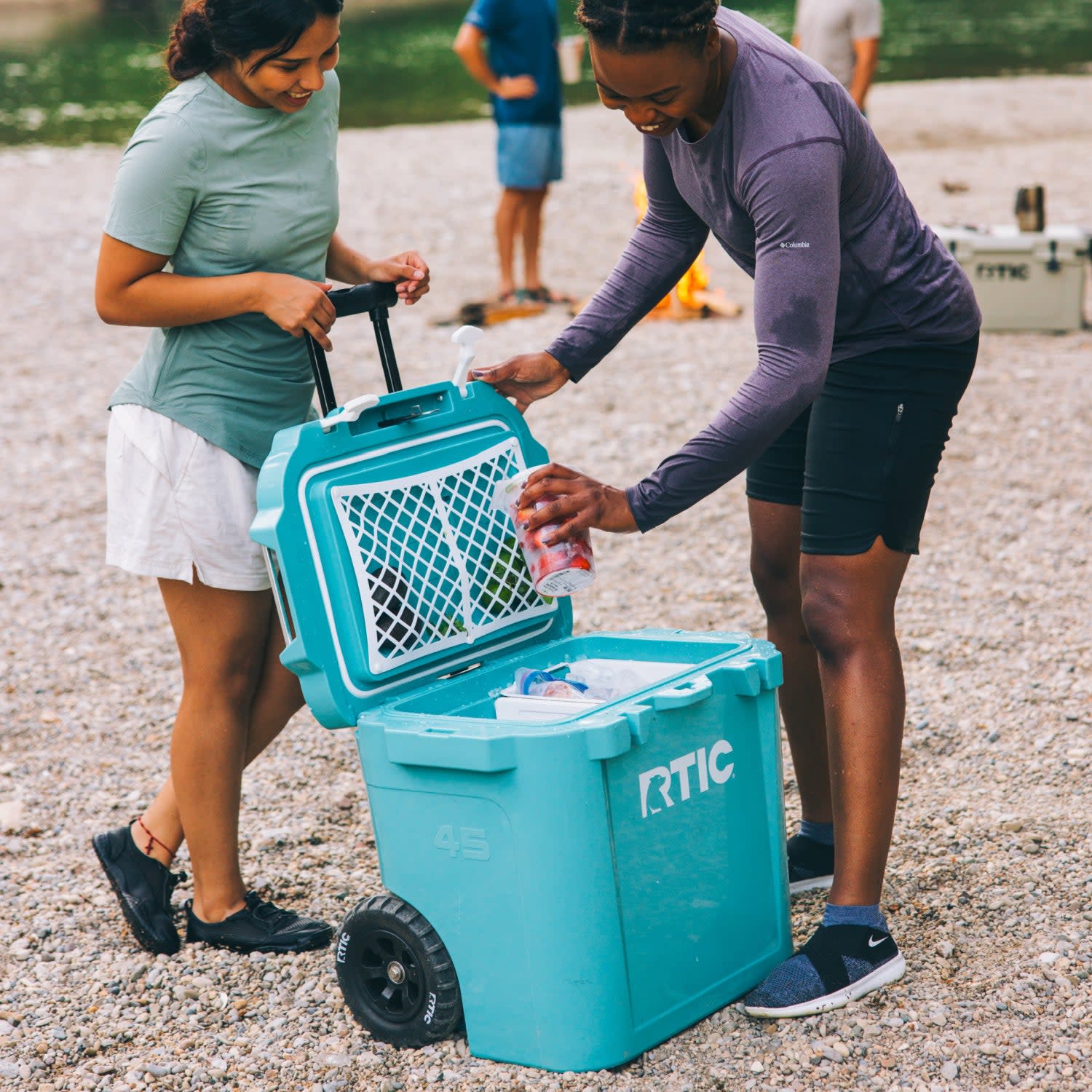 RTIC 45 QT Ultra-Tough Wheeled Hard-Sided Ice Chest Cooler, Fits 60 Cans, Lagoon