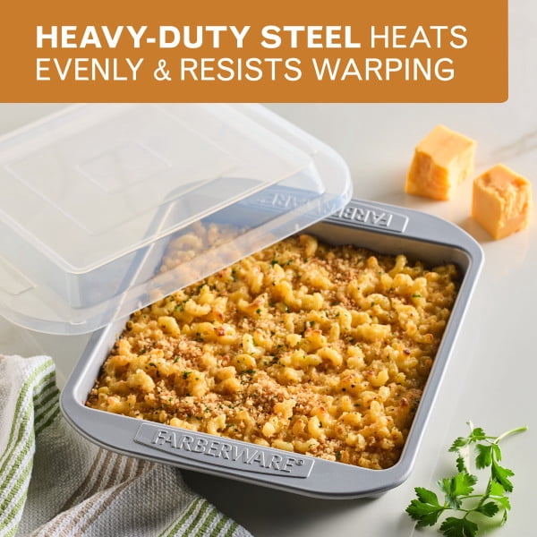 Farberware Bakeware 9 in Square Nonstick Cake Pan with Lid, Gray