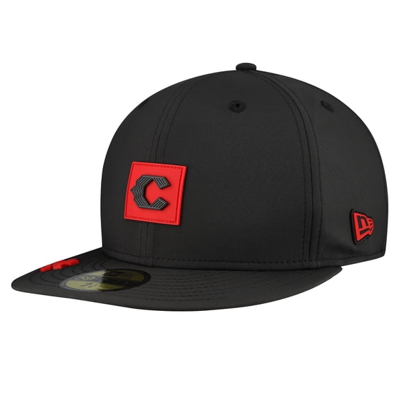 Men's New Era  Black Cincinnati Reds 2026 Clubhouse Alternate 59FIFTY Fitted Hat