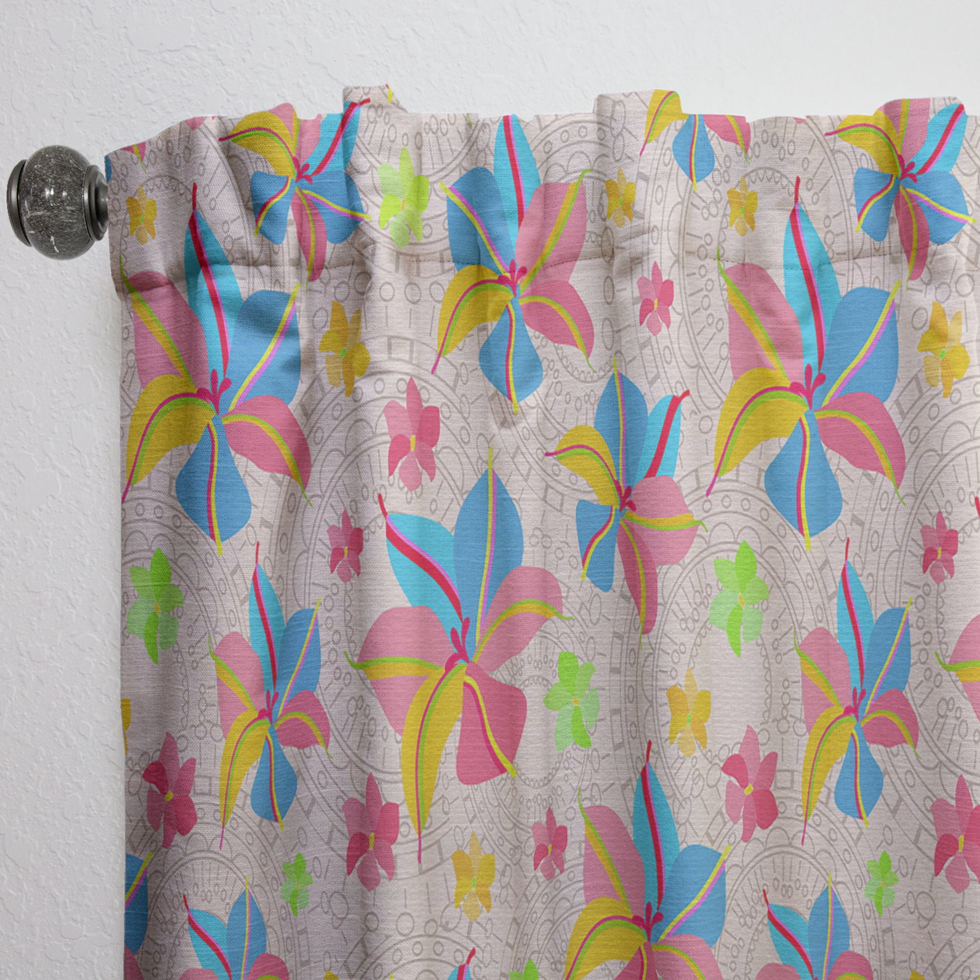 Designart 'Retro Yellow Pink Flowers' Mid-Century Modern Curtain Panel