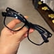 thumbnail image 2 of Montura de gafas, montura negra lisa, placa retro, montura grande, forma de cara grande, personalidad para hombres y mujeres, miopía, plana, 2 of 5