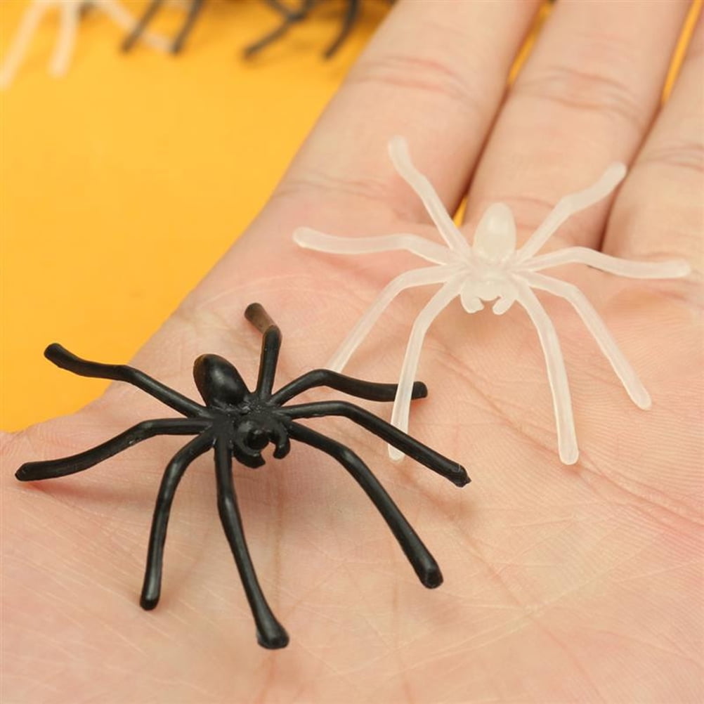 100 pcs Plastic Fake Spider Practical Jokes Props Realistic Spider for