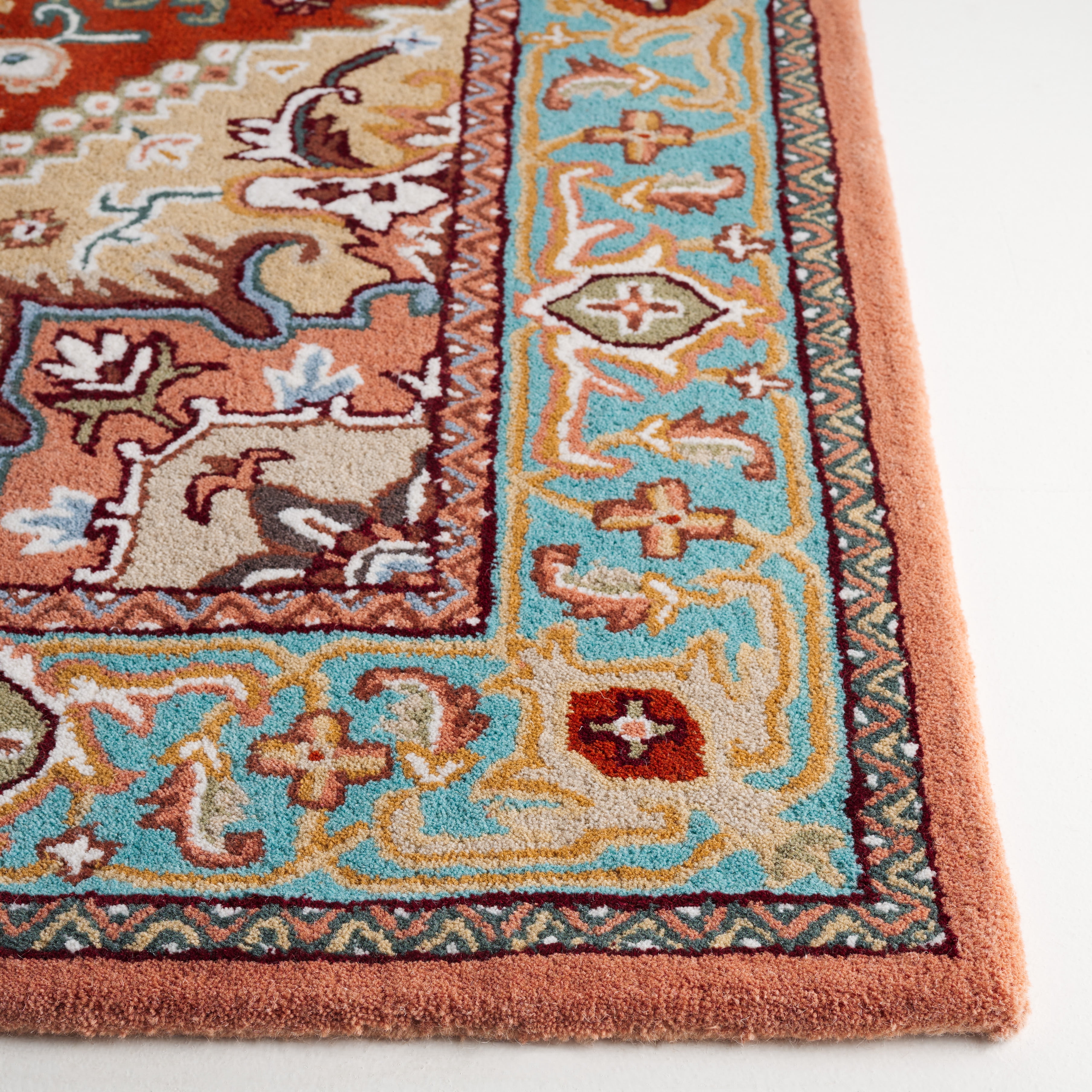 Safavieh Heritage York Oriental Wool Area Rug, Red/Pink, 4' x 6'