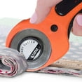 thumbnail image 3 of Rouleau Rotatif Manuel 45mm pour Tissu de Couture, Outil de Quilting Orange, 5 Embouts Supplémentaires, 3 of 8