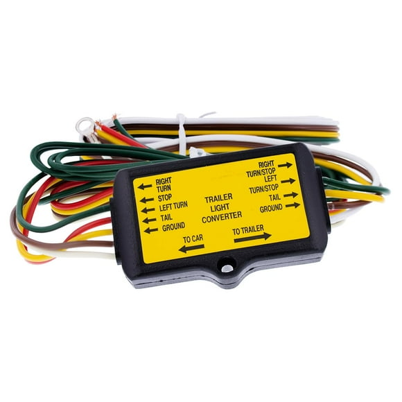 United Pacific 90620 Convertidor de luz para remolques Sistema de 5 cables a sistema de 4 cables Cable unido 18G con conector hembra plano de 4 vías - UNA unidad