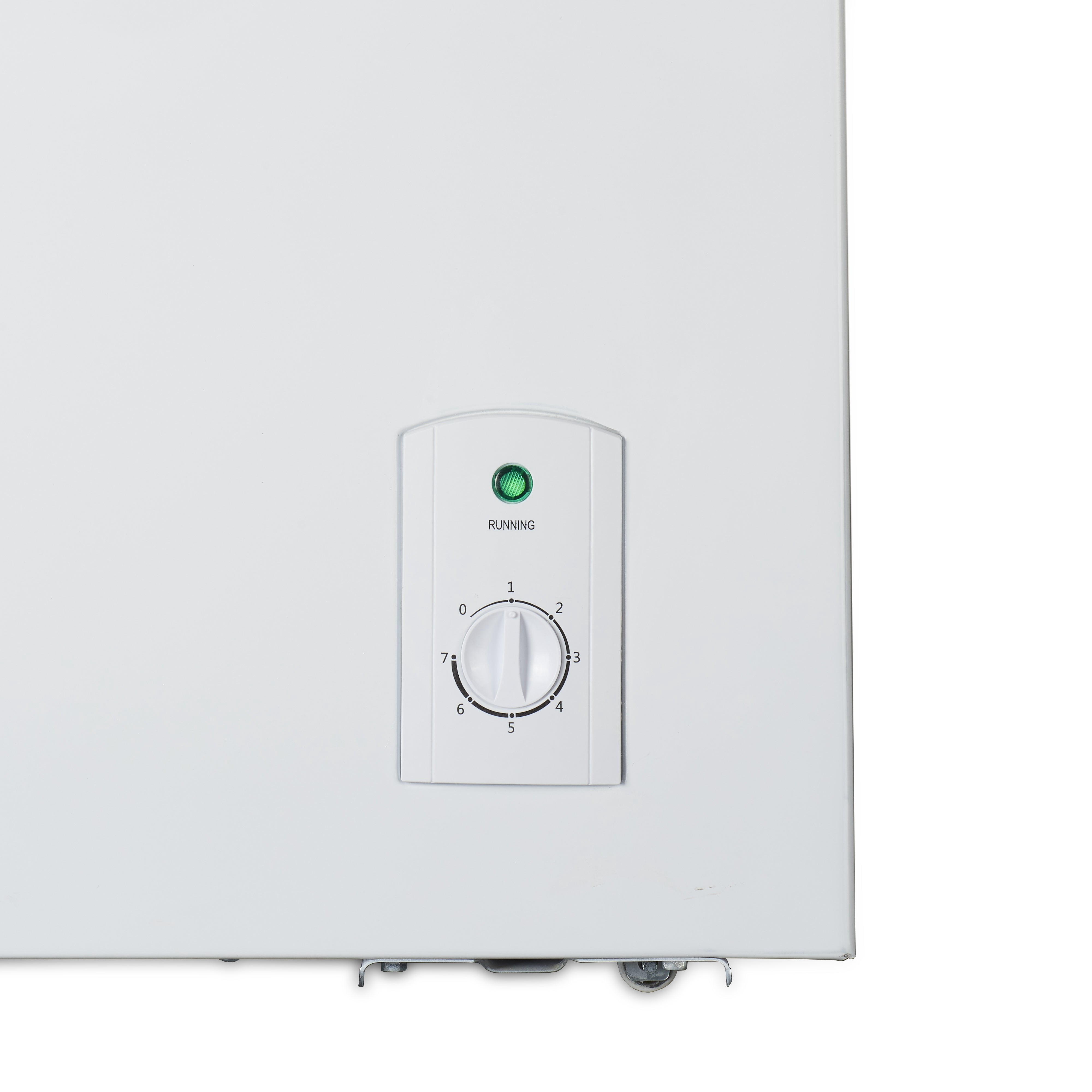 BLACK+DECKERBCFK706 7 cu. Ft. Manual Defrost Chest Freezer - White