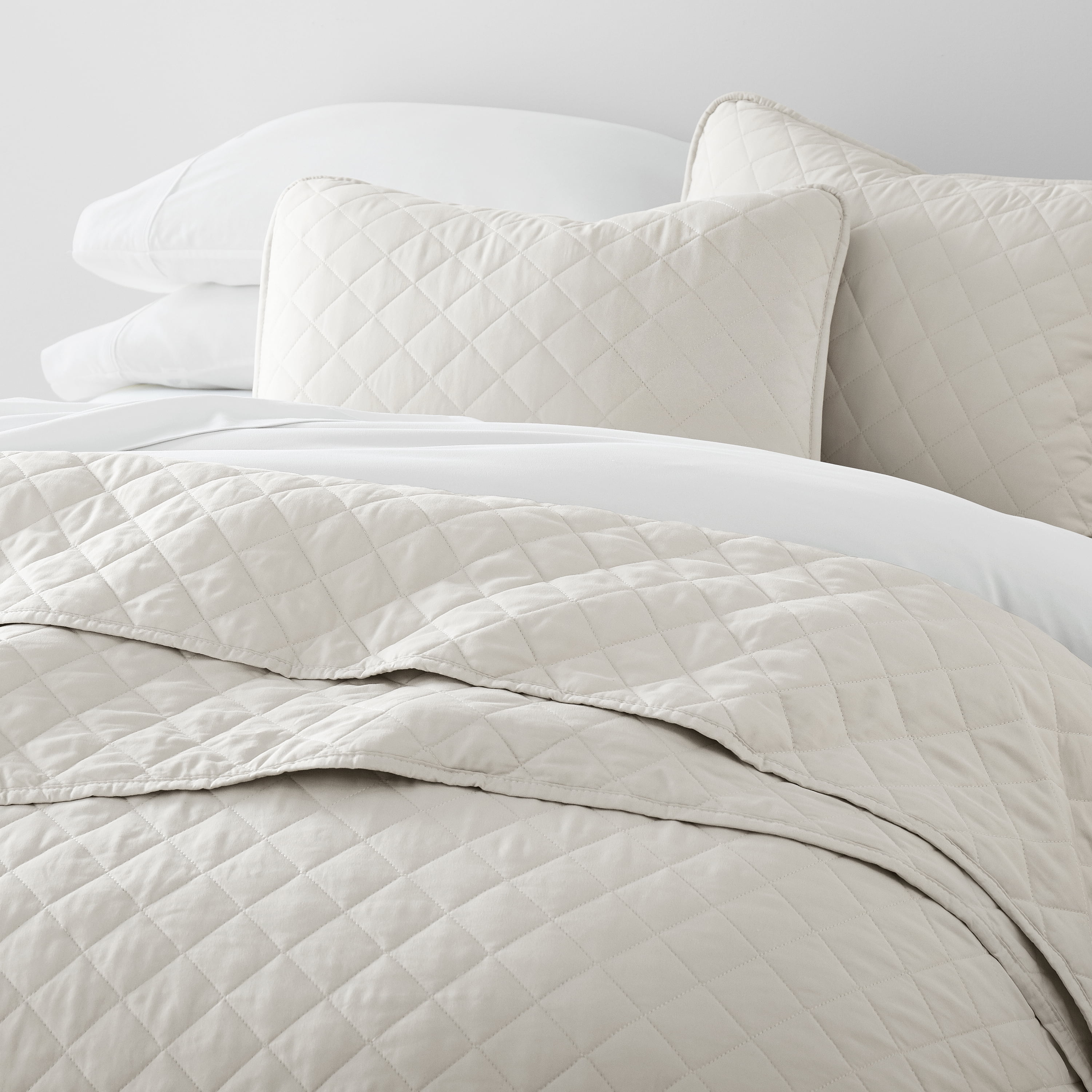 Noble Linens 3-Piece Natural Diamond Quilt Set, Twin / Twin XL