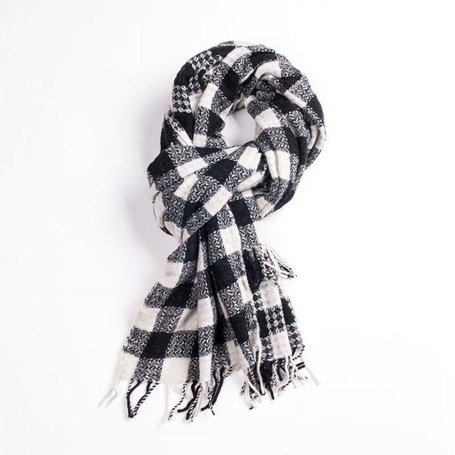 Bufanda a cuadros en blanco y negro, nuevo otoño e invierno, moda minimalista, colisión de colores, diseño de flecos, chal cálido para mujer.