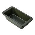 thumbnail image 1 of Molde para pan KitchenAid, antiadherente, de hoja perenne, 23 x 13 cm, 1 of 7