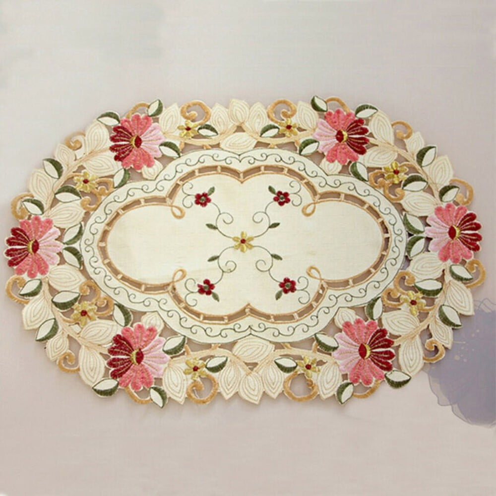 VINTAGE FLORAL ART FLOWERS CUT EMBROIDERY WHITE GREEN ROUND COASTER DOILY 