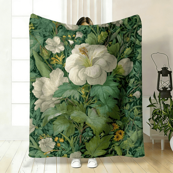 White Floral Flannel Blanket, Soft Warm Lightweight Throw, Cozy Bedspread for Sofa Bed, Perfect Gift for Family