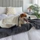thumbnail image 2 of Manta impermeable para perros, de franela y sherpa de 3 capas, para cama, sofá, 127 x 152 cm - q36, 2 of 5