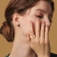 thumbnail image 5 of Anillo de Dedo de Mujer Qarigey Acero Inoxidable Plateado, 5 of 6
