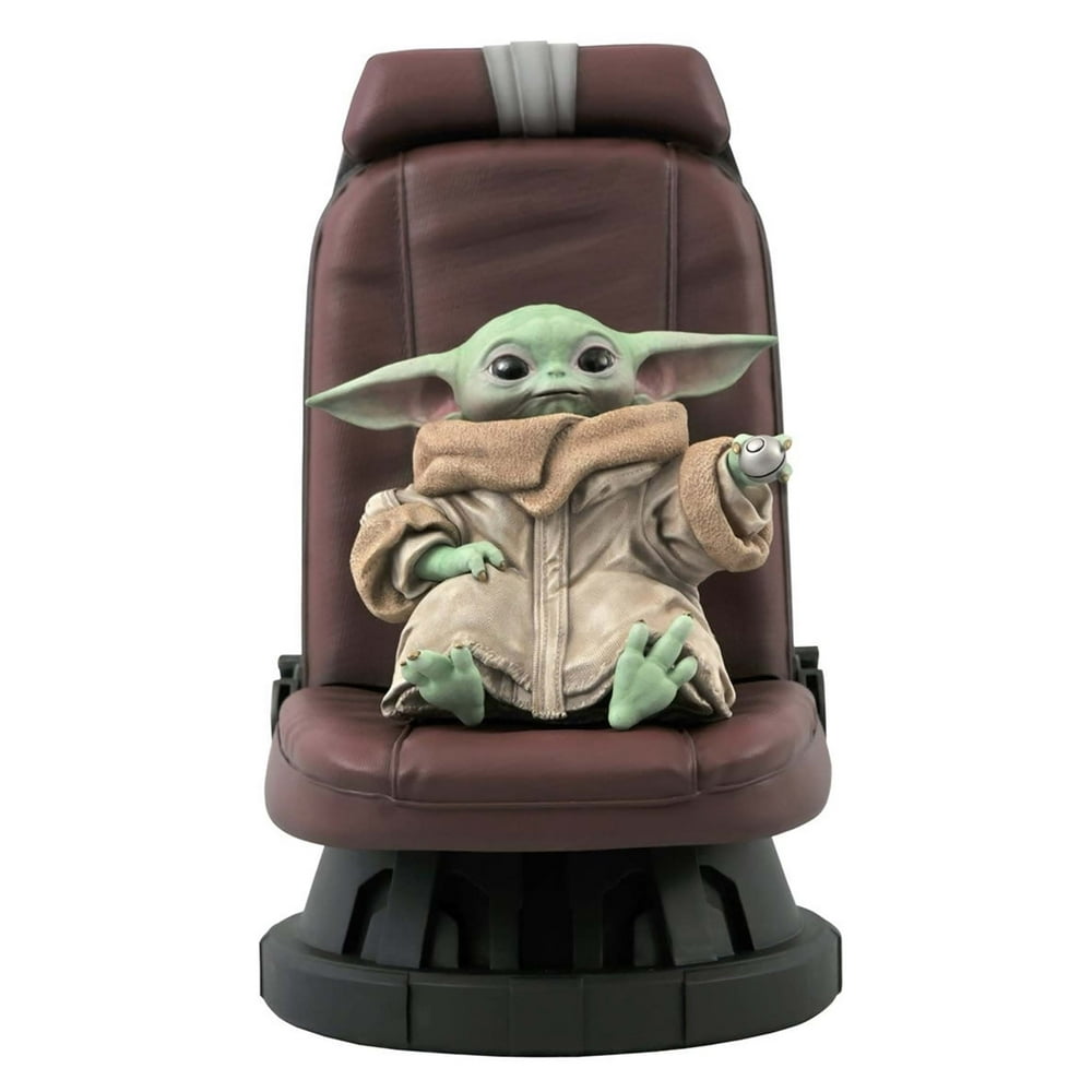 Star Wars The Mandalorian Child in Chair Statue