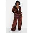 thumbnail image 3 of Rebdolls Women's Plus Velour Cropped Zip Front Hoodie - Brown - 2X, 3 of 4