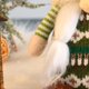 thumbnail image 3 of Estatua de enano de Navidad con adornos colgantes de árbol pequeño con barba blanca (niña), 3 of 7