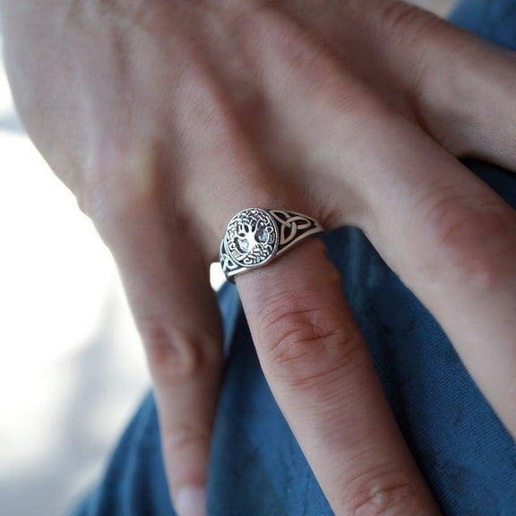 Unisex Tree of Life Ring Vintage Silver Alloy Ring Exquisite Electroplated Craftsmanship Jewelry Perfect Gift for Him