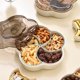 thumbnail image 1 of Fiudx Organizador de Refrigerios con Forma de Flor, Elegante Diseño Floral, Tapa Transparente para Mantener La Frescura, Múltiples Compartimentos para Frutos Secos y Dulces, Ideal para Familias y Fie, 1 of 6