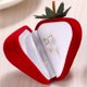 thumbnail image 1 of Forma de fresa Caja de joyería Anillo Pendiente Estuches de regalo Rojo, ShuxiuWang 9024735601807, 1 of 1