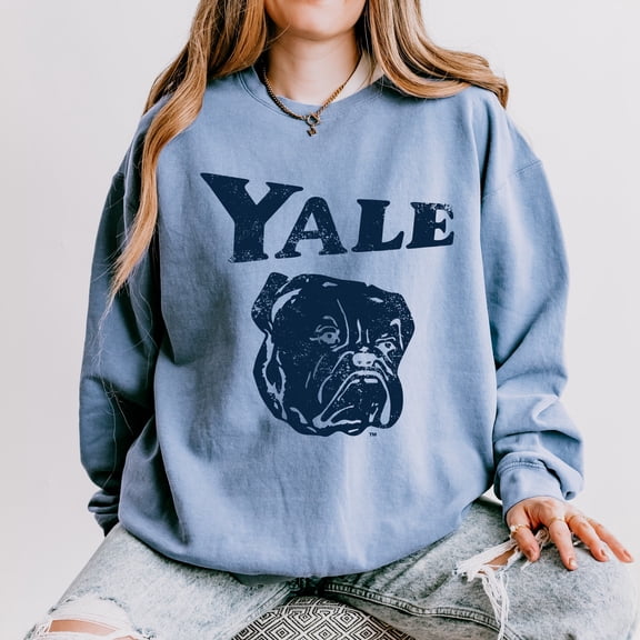 Yale Bulldog Distressed - Women's Lightweight Garment Dyed Sweatshirt