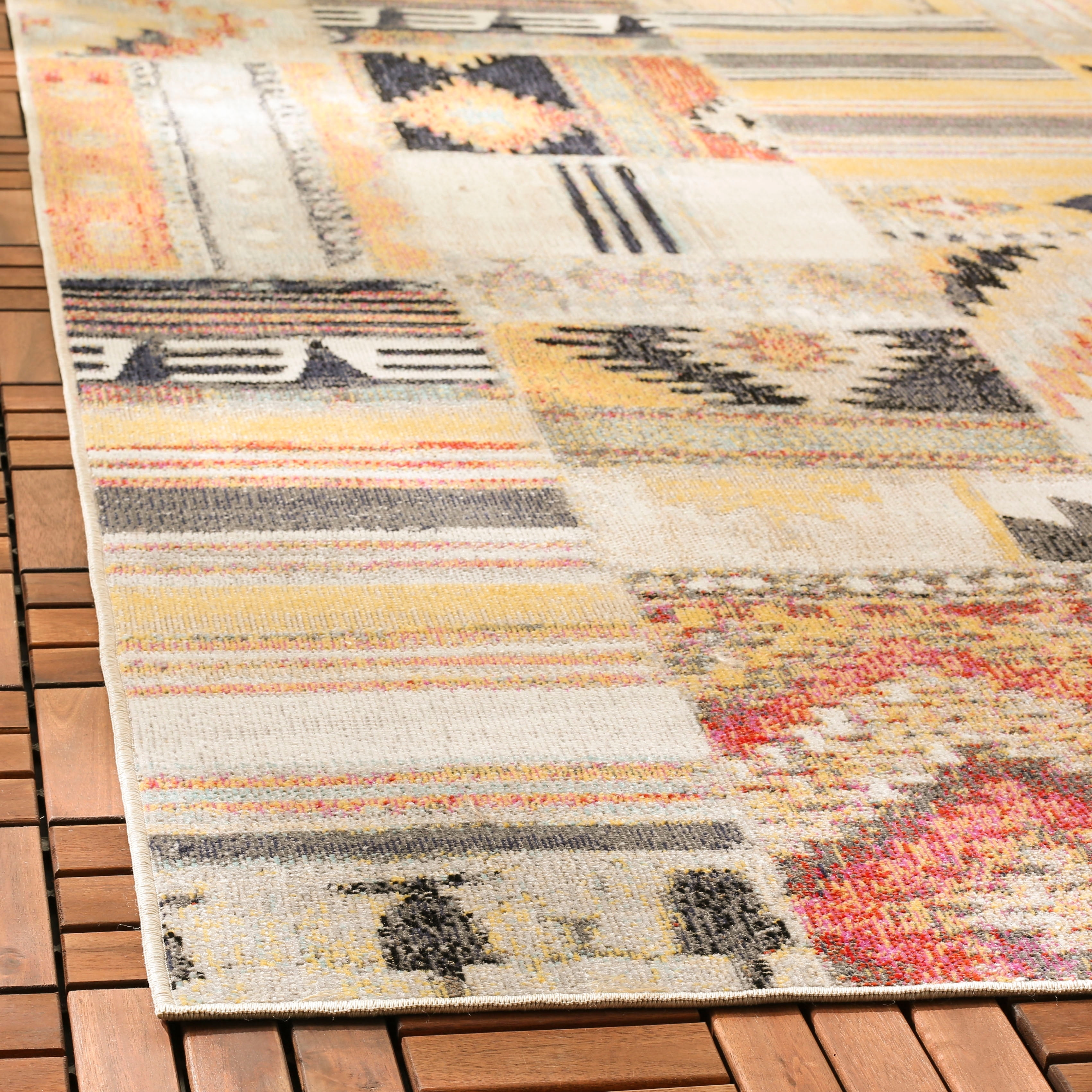 Safavieh Montage Aubrey Abstract Area Rug or Runner