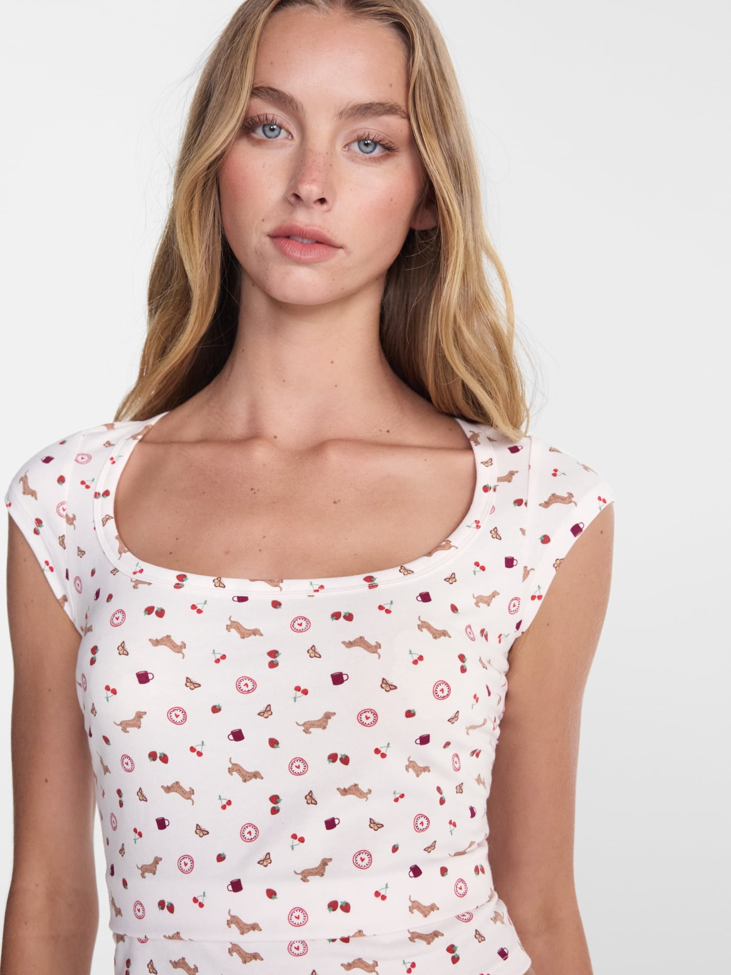 No Boundaries Cloud Core Scoop Neck Sleep Tee, Women's XXS-3X