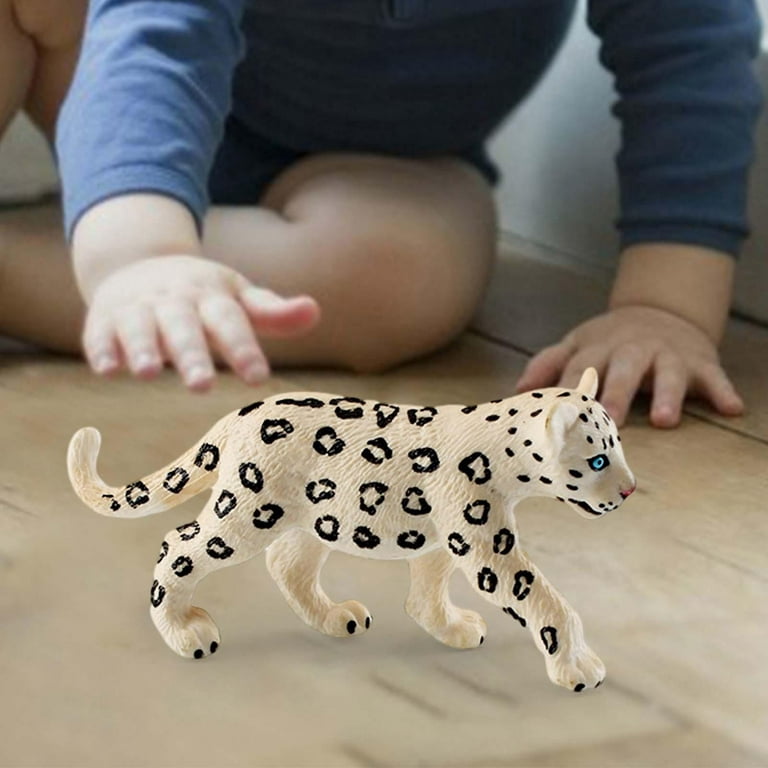 Snow Leopards Figurine Realistic Snow Leopard Toy Large Animal Figurines  Boys 3 Year Old Toys Wild Animal Figure for Kids for Toddler : :  Toys & Games