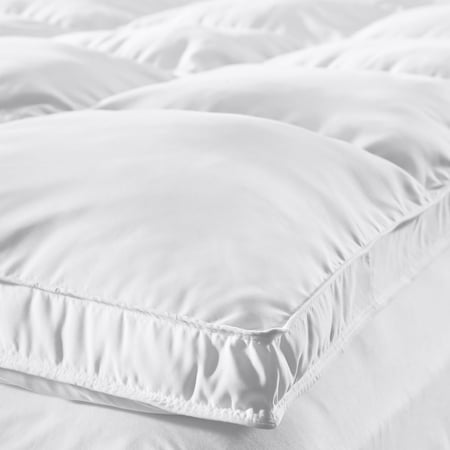 - Superior Microfiber All Season Down Alternative Mattress Topper - White