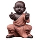thumbnail image 1 of Escultura de monje de cerámica estatua de Buda chino decoración para exhibición de escritorio Oficina dormitorio decoración de - Naranja Sunnimix estatua de monje de kung fu, 1 of 7