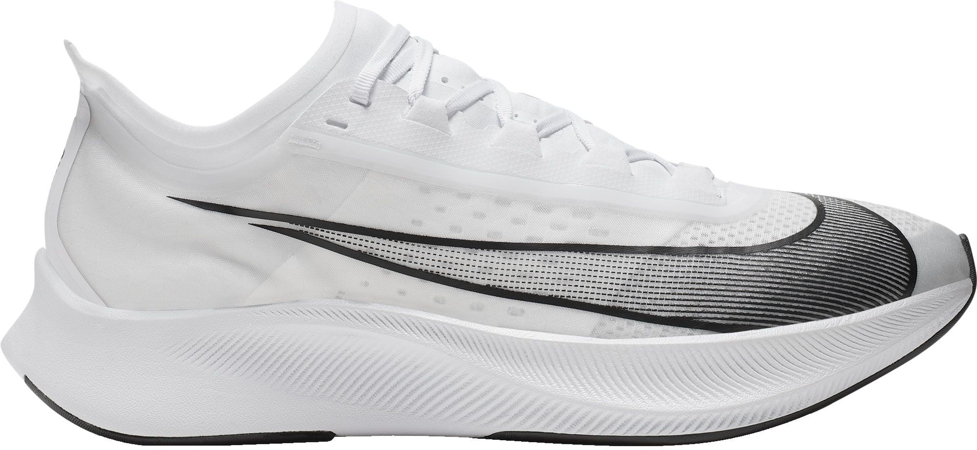 do nike zoom fly 3 run small