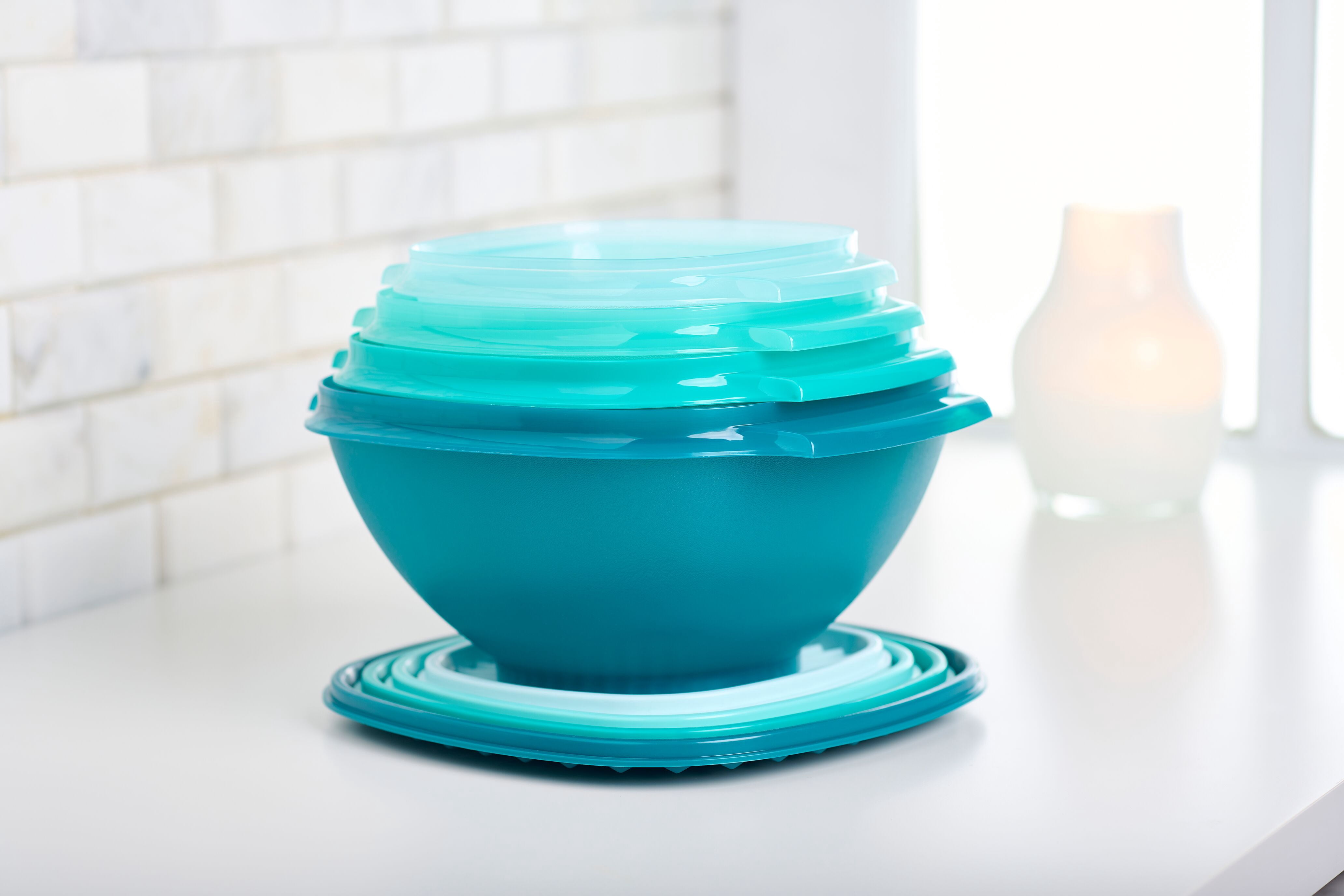 Tupperware Heritage 36 PC Set - Green