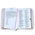 thumbnail image 3 of Biblia con Cierre Letra Gigante 14 puntos Manual RV1960, imit. piel lavanda con índice, 3 of 5