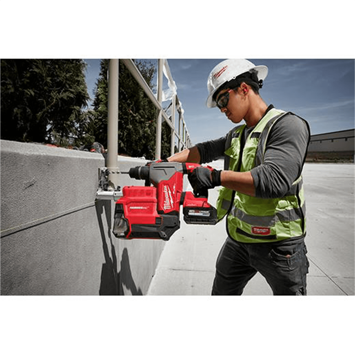 Milwaukee Tool M18 FUEL 1-1/8" SDS Plus Rotary Hammer w/ ONE-KEY