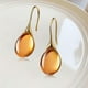 thumbnail image 3 of Pendientes colgantes de gancho de piedra natural con forma de lágrima para mujer, elegantes y sencillos, para boda. Ámbar, 3 of 9