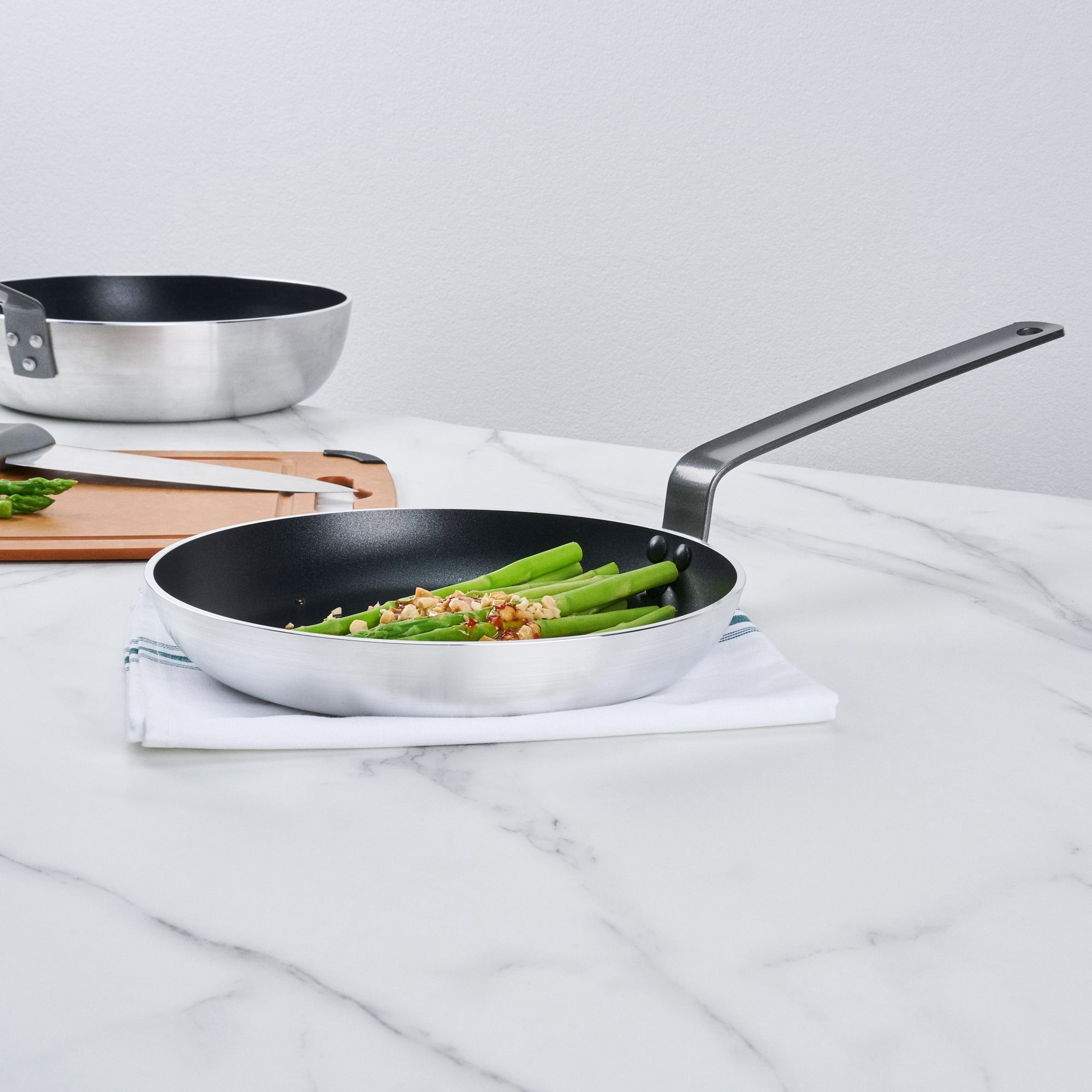 Restaurantware-Met Lux 10 Inch Frying Pan, 1 Induction-Ready Cooking Pan - No-Stick, Compatible With All Cooktops, Aluminum Skillet, Oven-Ready, Ergonomic Handle