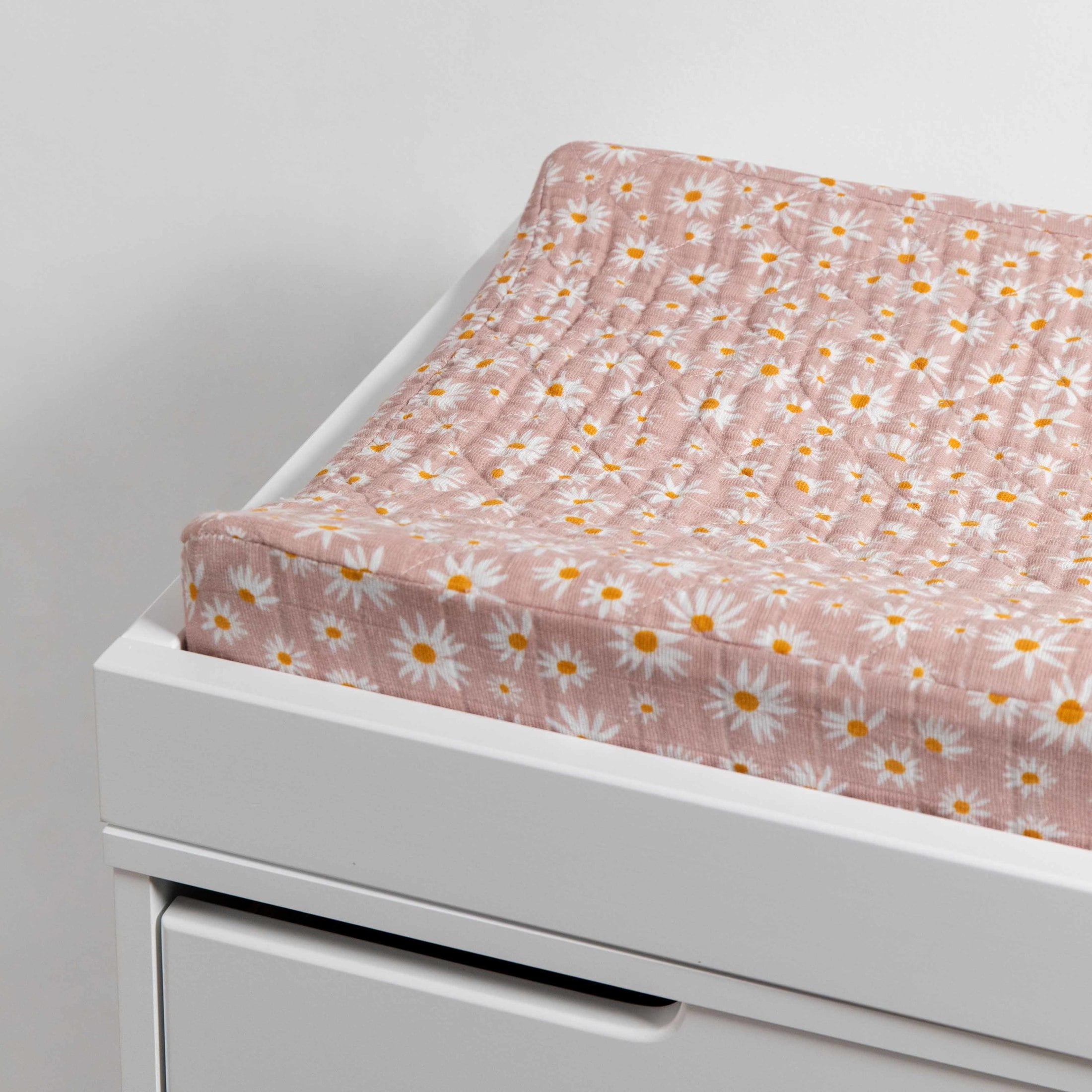 Babyletto Quilted Changing Pad Cover in GOTS Certified Organic Muslin Cotton