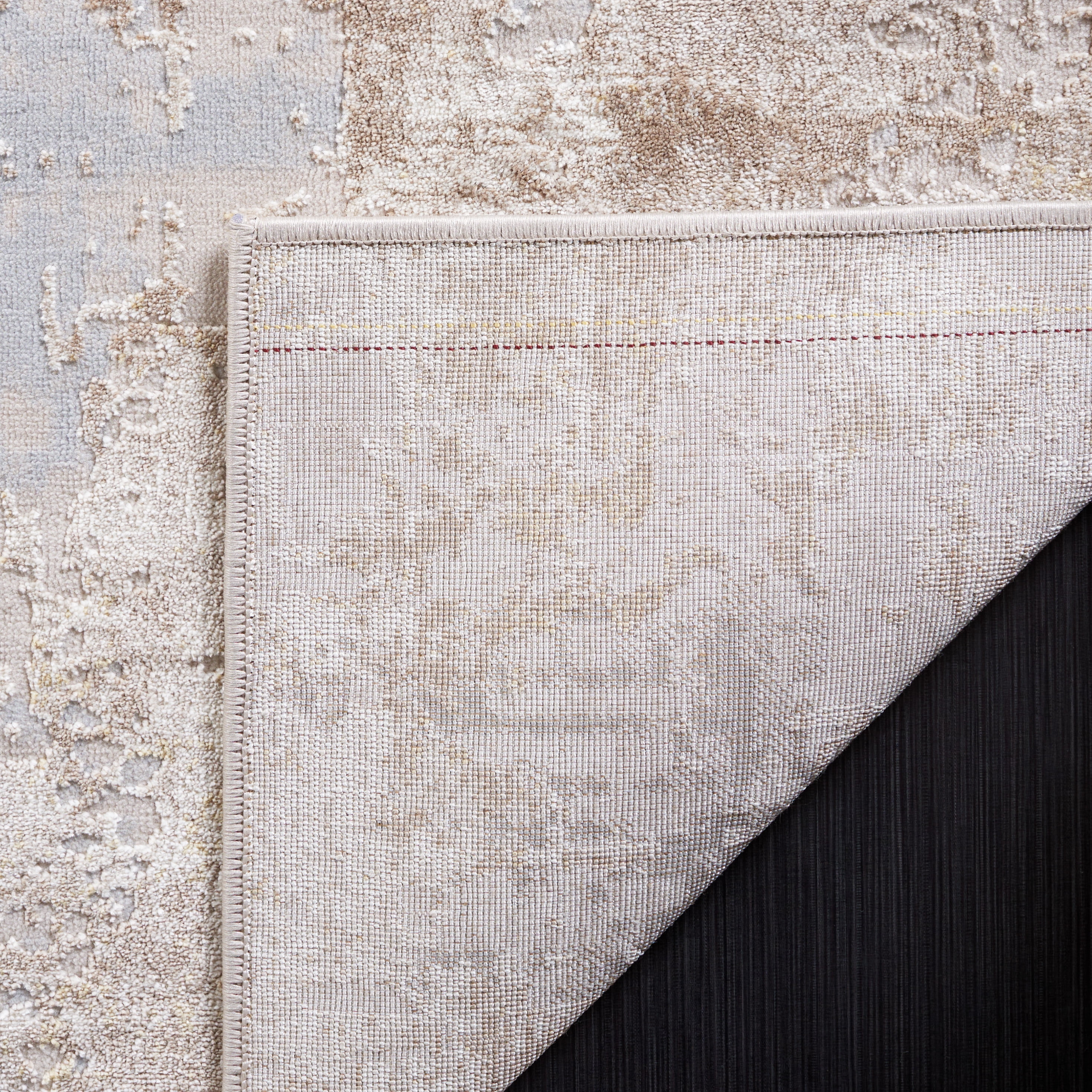 SAFAVIEH Continental Laird Distressed Area Rug, Light Beige/Beige, 5'3" x 7'6"