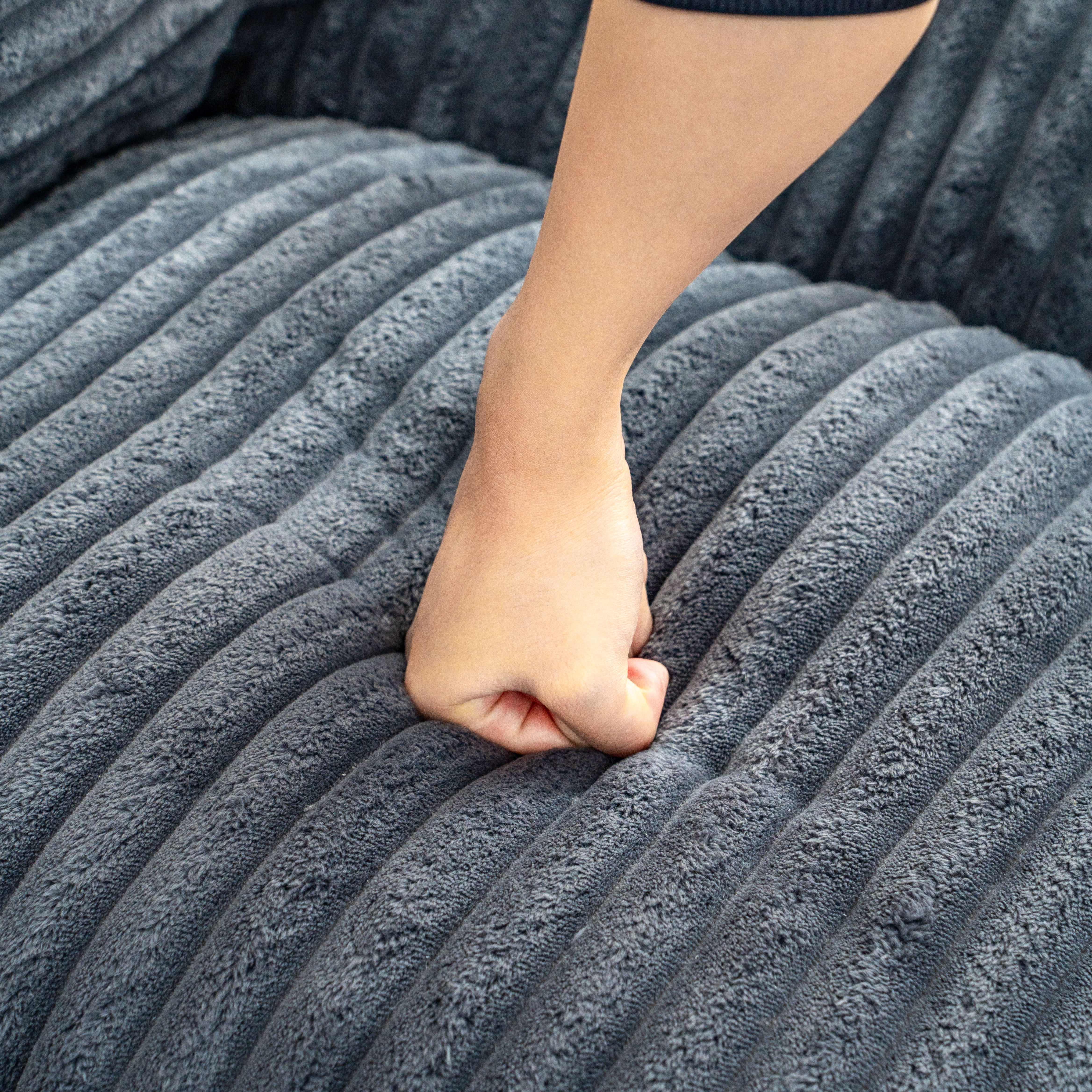 Kumix Bean Bag Chair for Adults with Armrests, Oversized Comfy Beige Beanbag Lounge Lazy Floor Sofa Chair for Living Room, Bedroom & Dorm, Cozy Fluffy Single Cloud Mini Couch, Gray