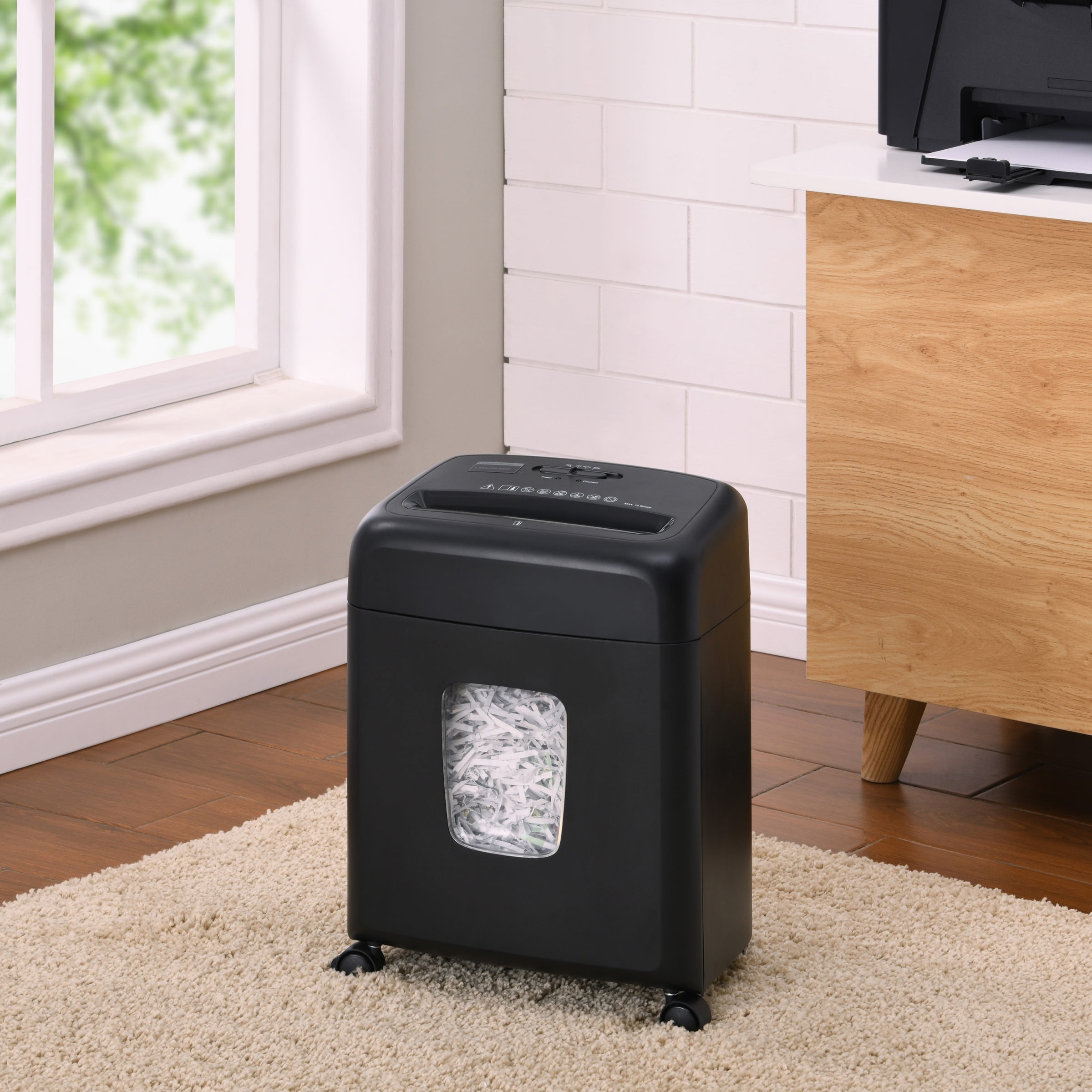 Pen + Gear 10-Sheet Cross-Cut Paper Shredder 