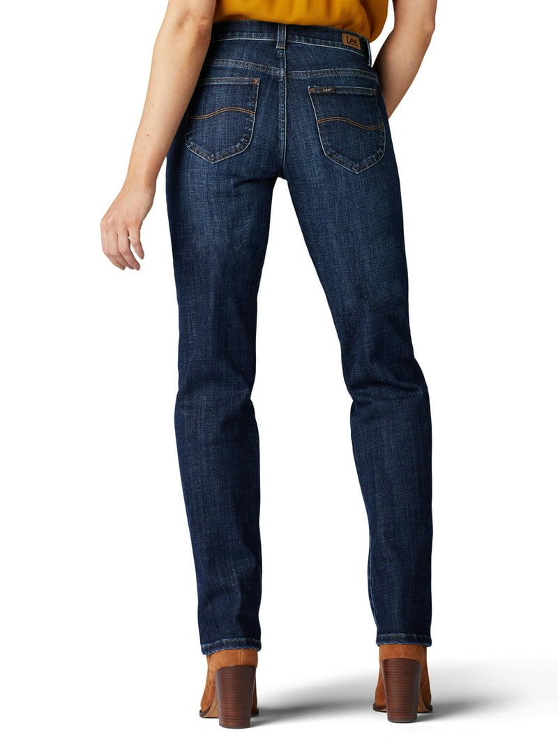 Lee Women's Stretch Relaxed Fit Straight Leg Jean