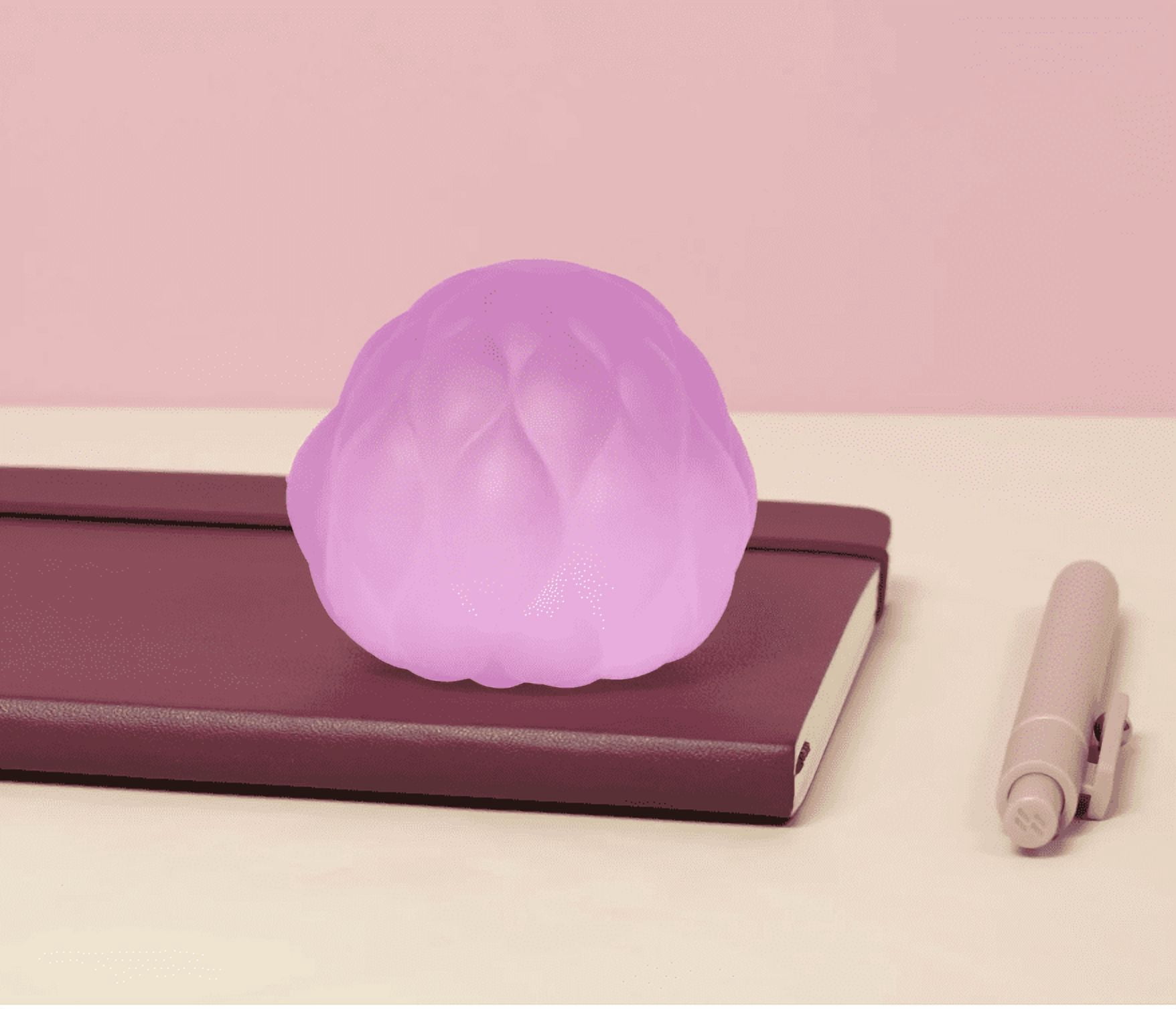 Speks Quilt Gump Surface Stress Ball (Moon Jelly)