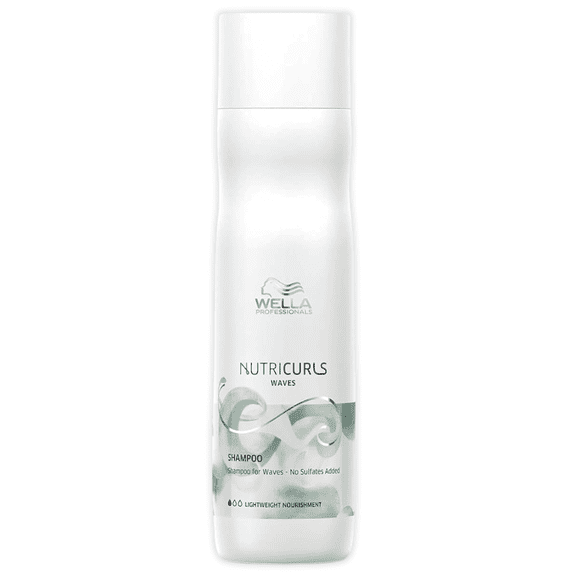 Wella Nutricurls Waves Shampoo for waves Lightweight Nourishment 250 ml / 8.4 oz